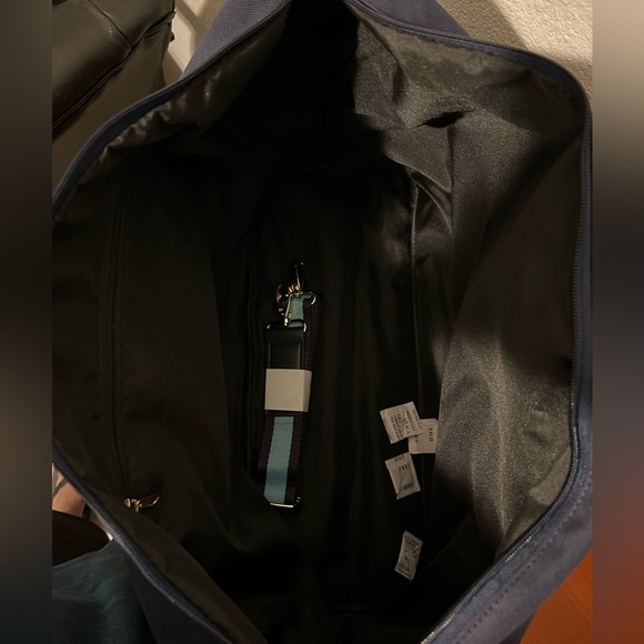 Johnnie Walker Whisky Blue Label Duffle Bag NEW. Condition is New. - Picture 7 of 10